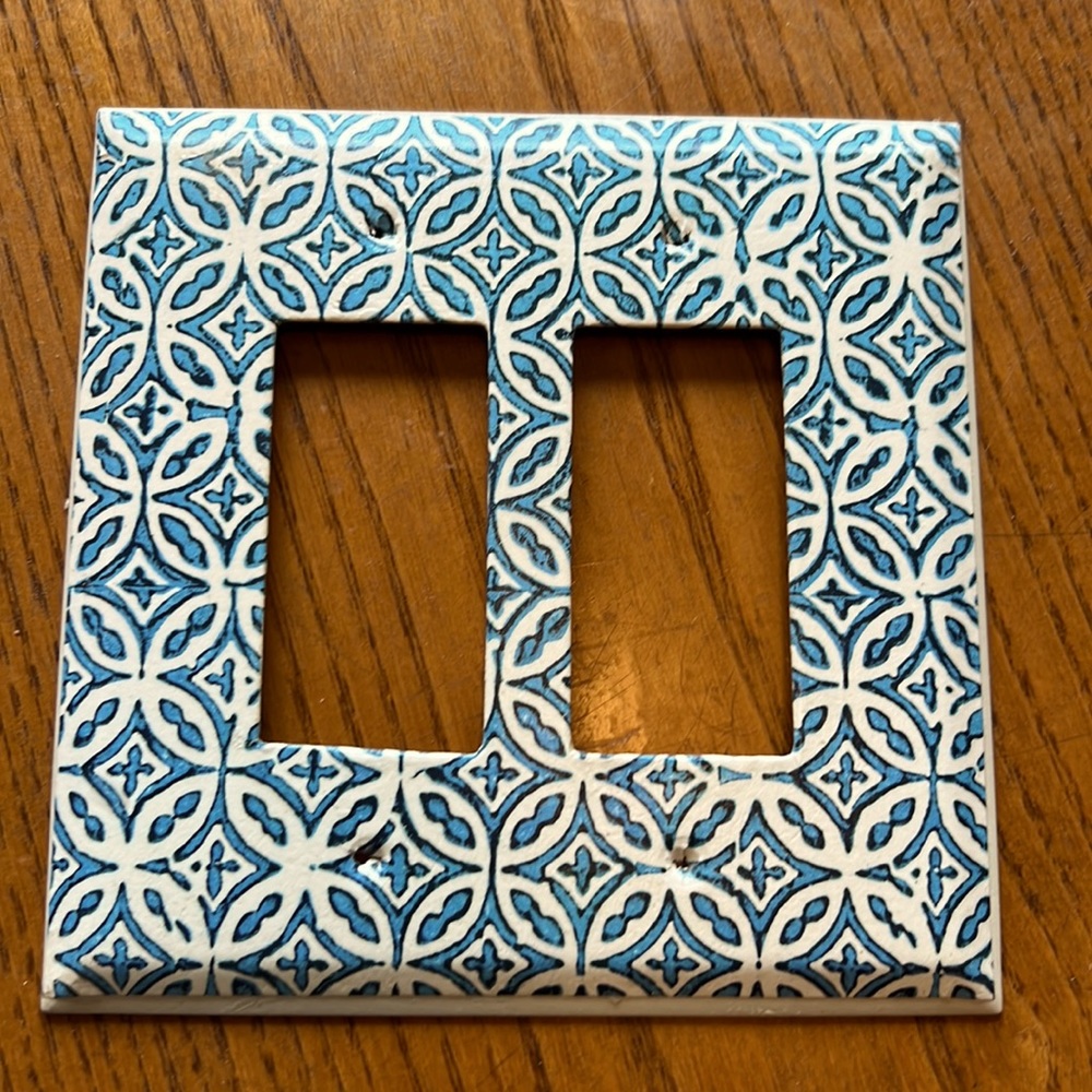 Handmade double light switch